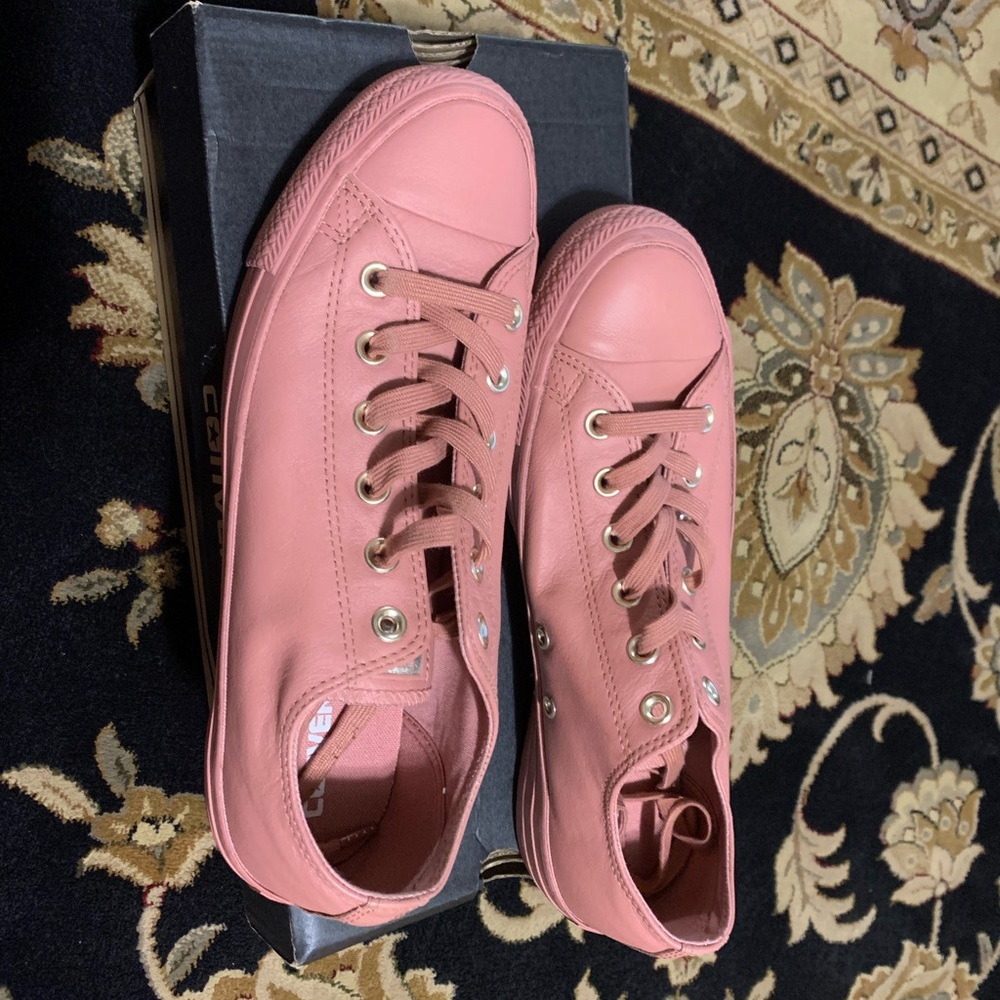 CONVERSE Mono Leather Chuck Taylor All Star Ox in Desert Sand